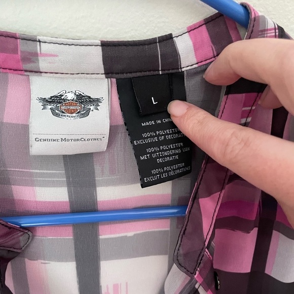 Harley Davidson Pink and Black Long Sleeve Relaxed Button Down Top - Picture 3 of 6